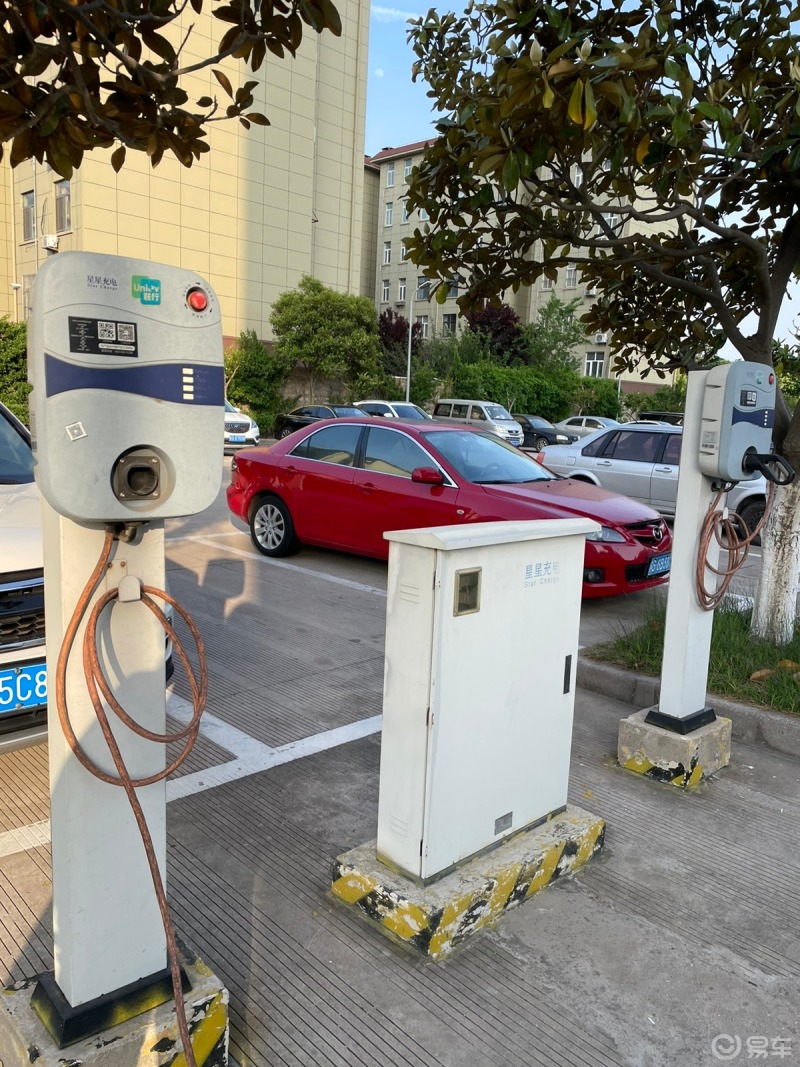 我一般都是在充电站的公共充电桩充电的,_宏光mini ev社区_易车社区