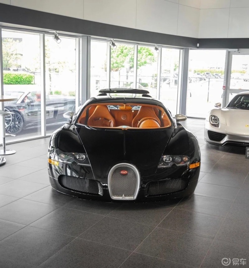 布加迪威航是意大利著名的跑车品牌,法国车厂生产,隶属于德国大众旗