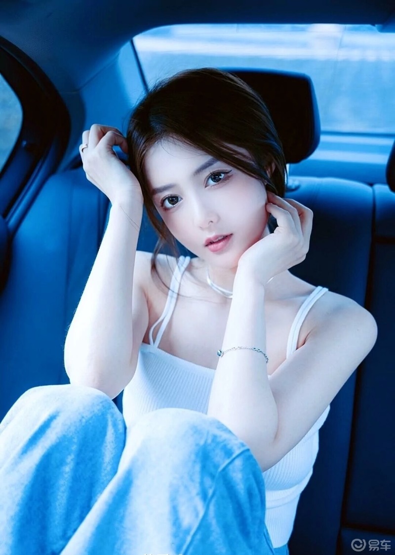 xdm,同篇看美女猜车!同上一美女哦