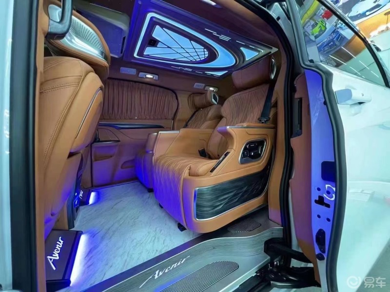 改装别克gl6座椅升级旅行家航空座椅棕色内饰方案