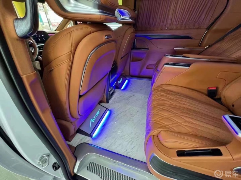 改装别克gl6座椅升级旅行家航空座椅棕色内饰方案