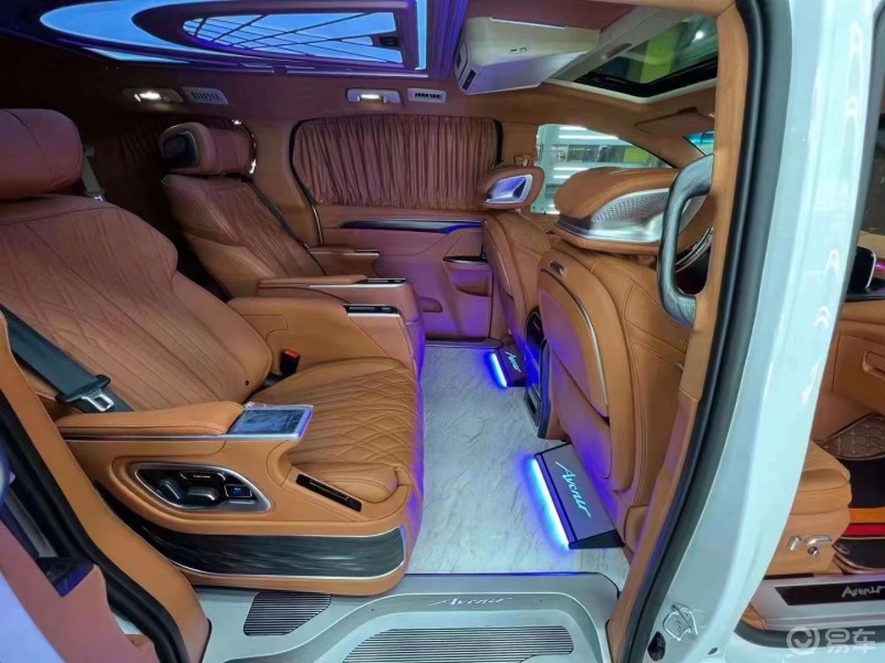 改装别克gl6座椅升级旅行家航空座椅棕色内饰方案