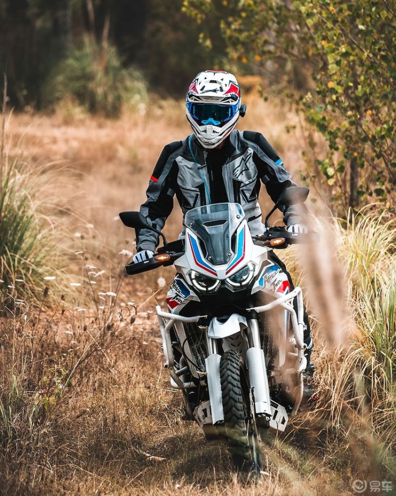 旷世非铺装之王00进口本田非双crf1100l adventure sports_摩托车