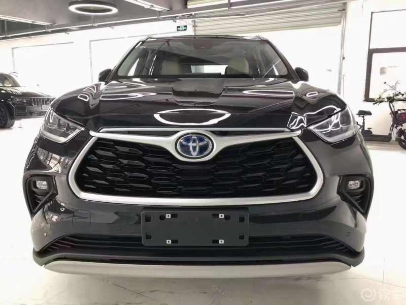 22款汉兰达  双擎 2.5l 四驱至尊版 7座 ?指导价348800 包牌包