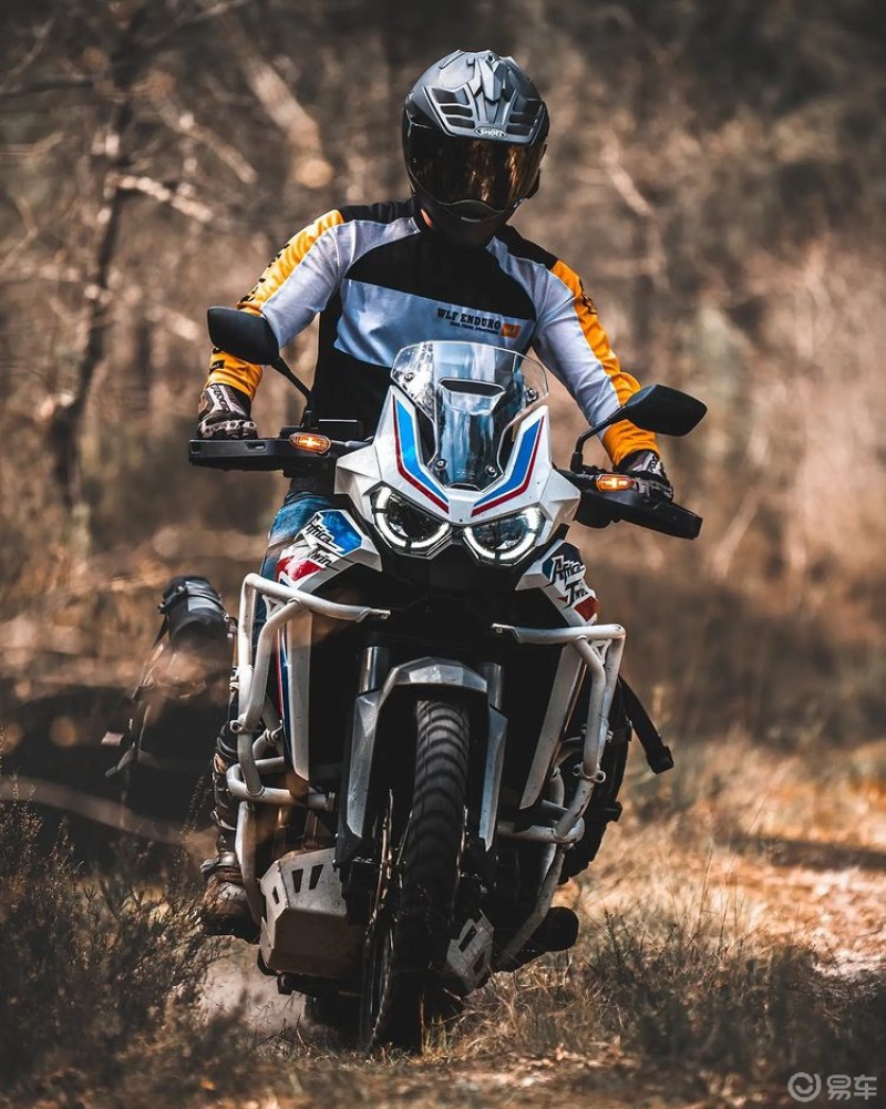 旷世非铺装之王😘进口本田非双crf1100l adventure sports_摩托车社