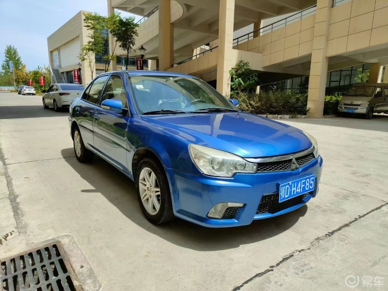 11年东南三菱v3!排量1.5l手动挡!