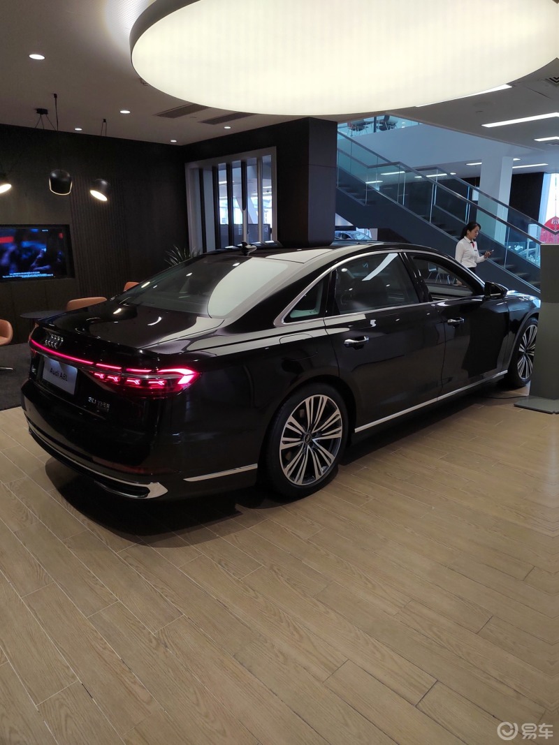 易探新车#9999999999奥迪a8实拍999999999908