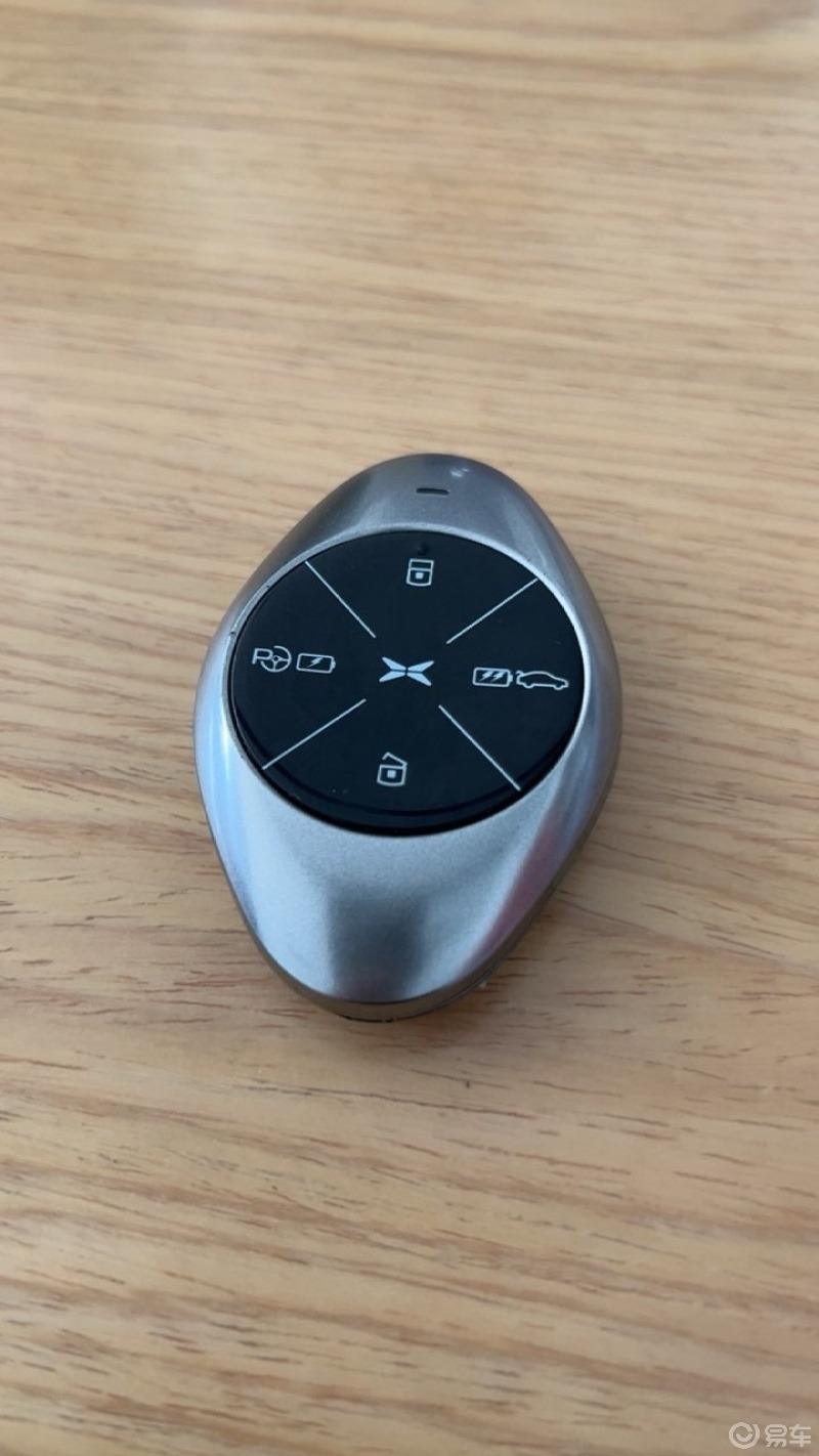 91159115小鹏p7 卡片钥匙多少钱?91159115