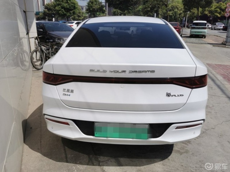 2022我与比亚迪的点滴生活#今年5月提了一款白色的秦plus dmi了,正好