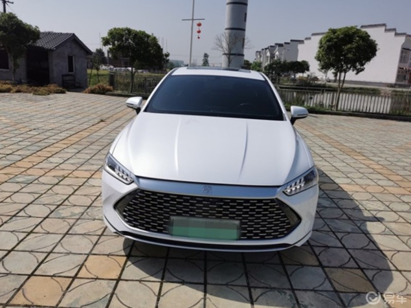 2022我与比亚迪的点滴生活#今年5月提了一款白色的秦plus dmi了,正好