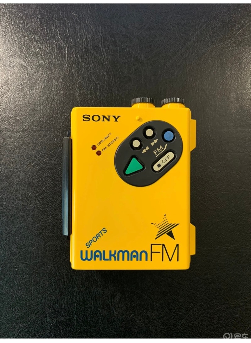 终于等到你 索尼wm-f5运动随身听黄色五星版