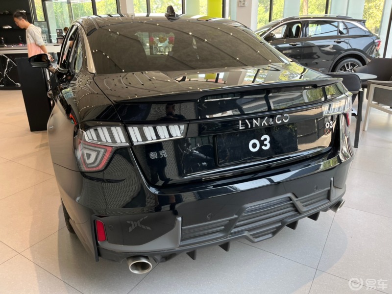 ↘15↘15↘15直降一万,22款领克03十六万五落地开回家