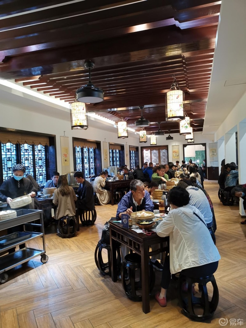 国庆赏秋,易起出发#         金秋十月自驾出游 --扬州(四)冶春茶社