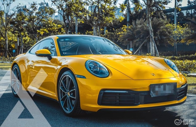 保时捷911改色高亮黄 肌肉感爆棚