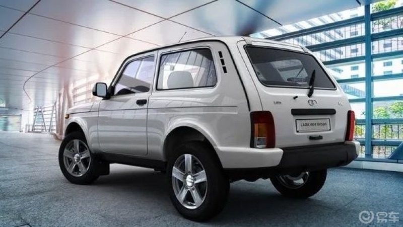 拉达尼瓦:硬核3门短轴距越野车