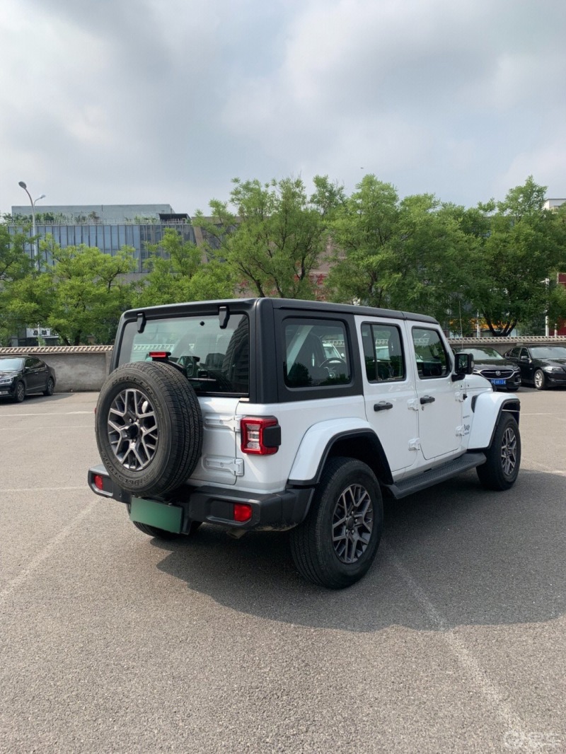 力大砖飞 牧马人4xe猛的一匹91