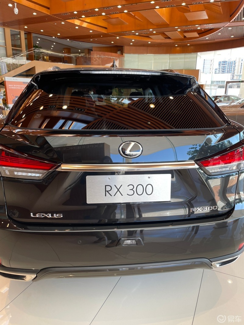 雷克萨斯rx300首付20w即可拥有