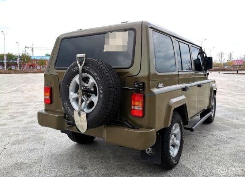 最接地气的国产硬派越野车!8万落地配四驱,越野与哈弗h9看齐!