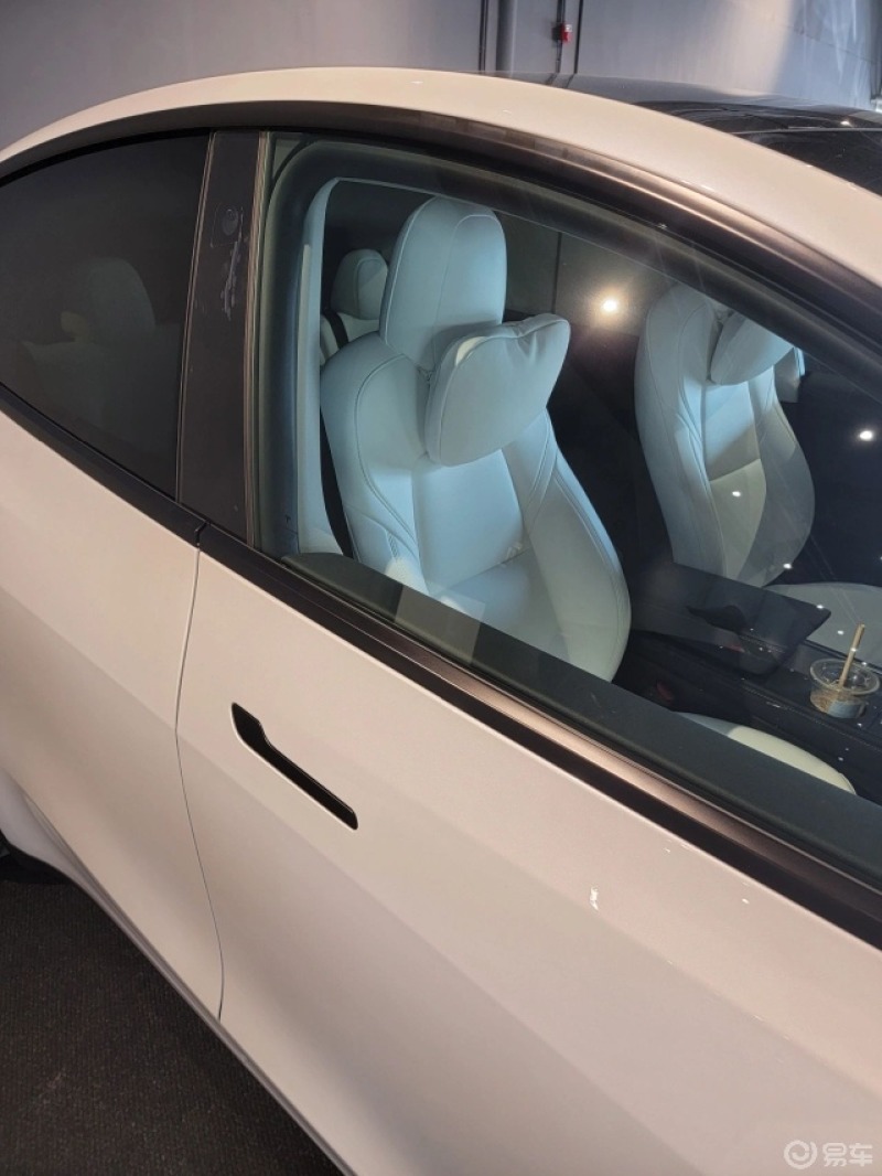 model y白内饰太喜欢了00