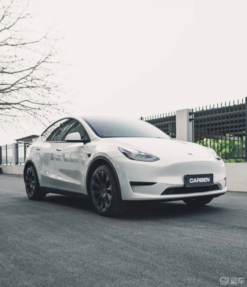 特斯拉model y 改色钢琴玛瑙灰06