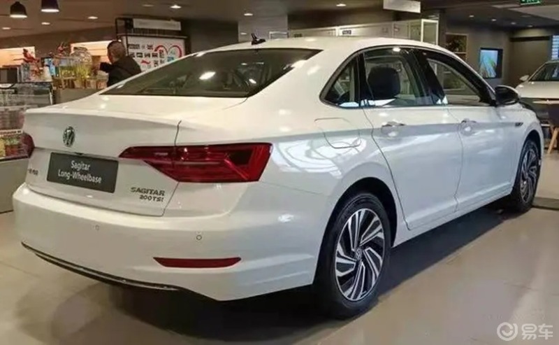 预算15万左右,要大空间紧凑型轿车,可以考虑大众速腾