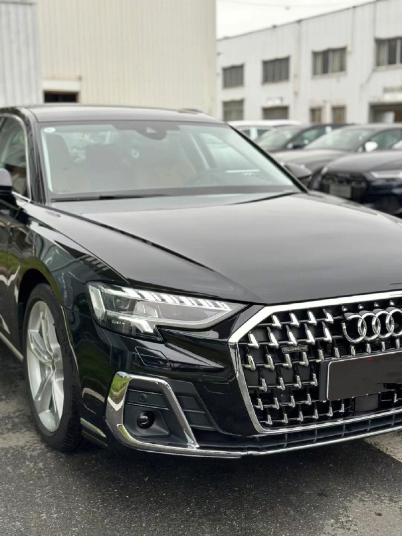 沉稳大气  豪华质感绝了  奥迪a8