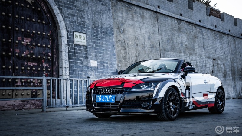 女神与她的爱车乐高版的奥迪tt敞篷版 95