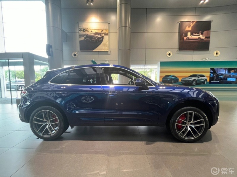 保时捷macan s龙胆蓝97
