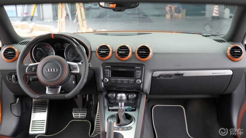 奥迪tts内饰改装案例—内外"橙橙"相搭 05