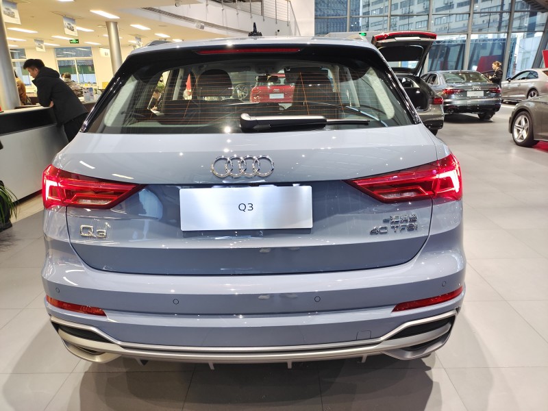 运动燃速奥迪q3上海落地28.89万