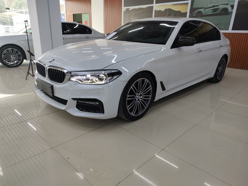 18年宝马530li  尊享版