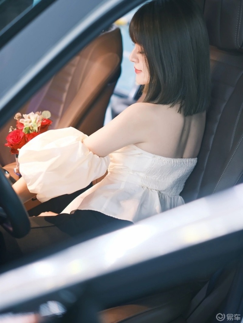 520氛围感大片 车内拍照get