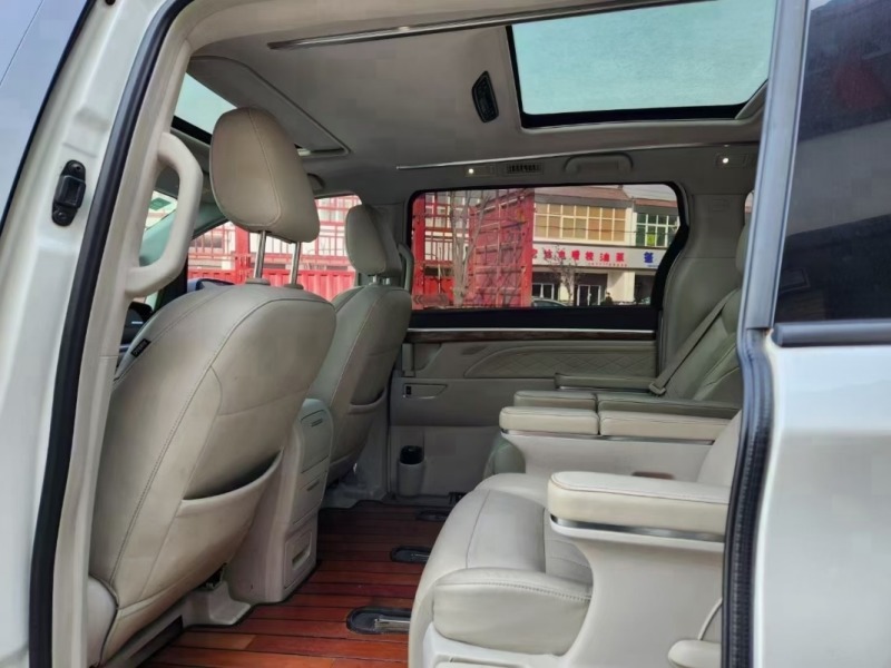 19年传祺gm8 尊贵2.0t 座椅加热