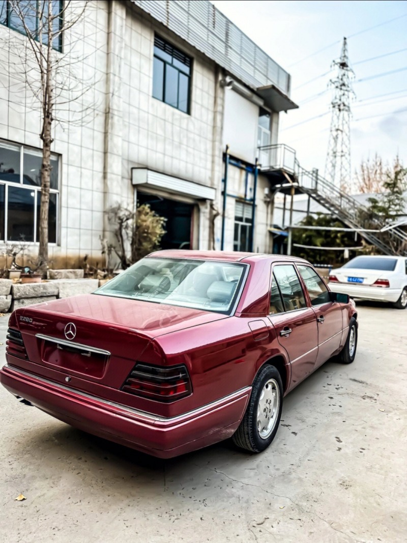 奔驰e28061品鉴品鉴