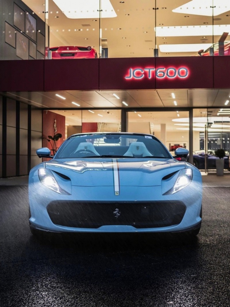 法拉利ferrari 812 gts