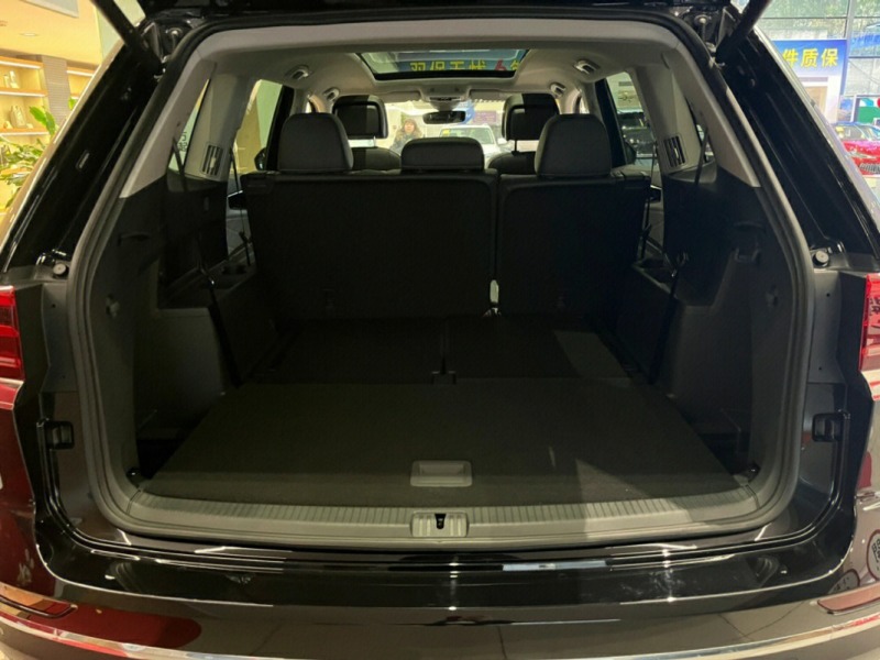 大众途昂驾驶空间非常舒服