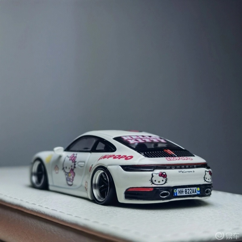 1-64-minigt-carrera-s-undefined