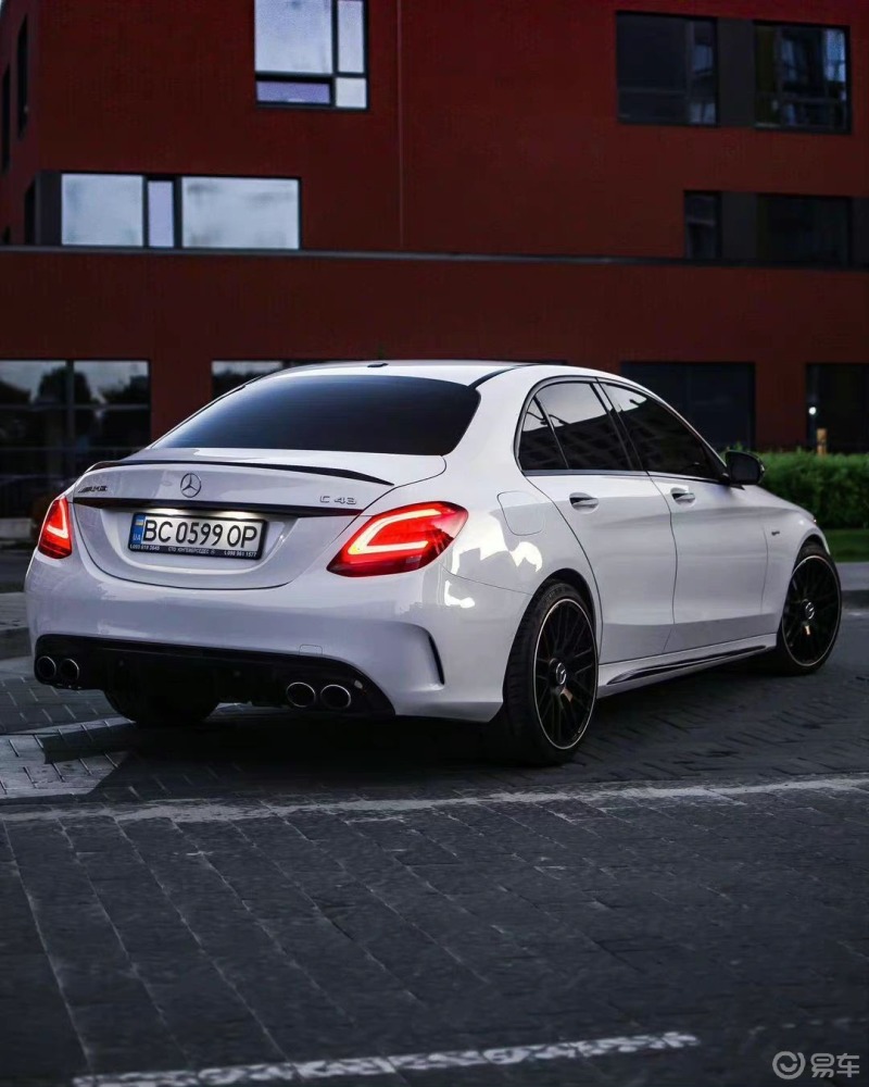 每天介绍一款车08奔驰amg c43