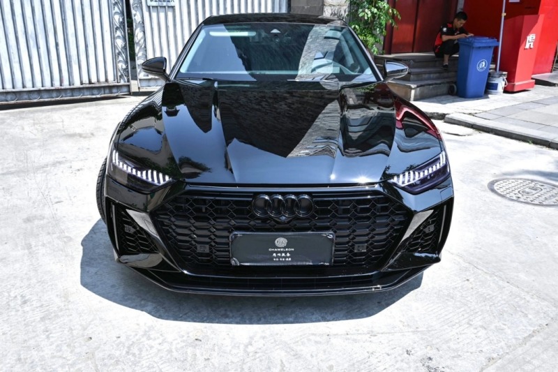 奥迪rs7妥妥的西装暴徒