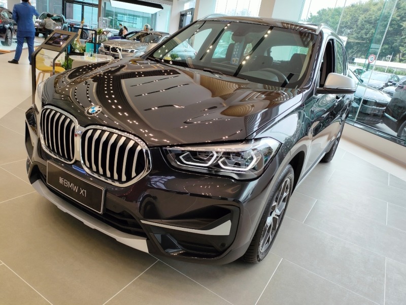价格亲民08宝马x1南宁落地22.5万元