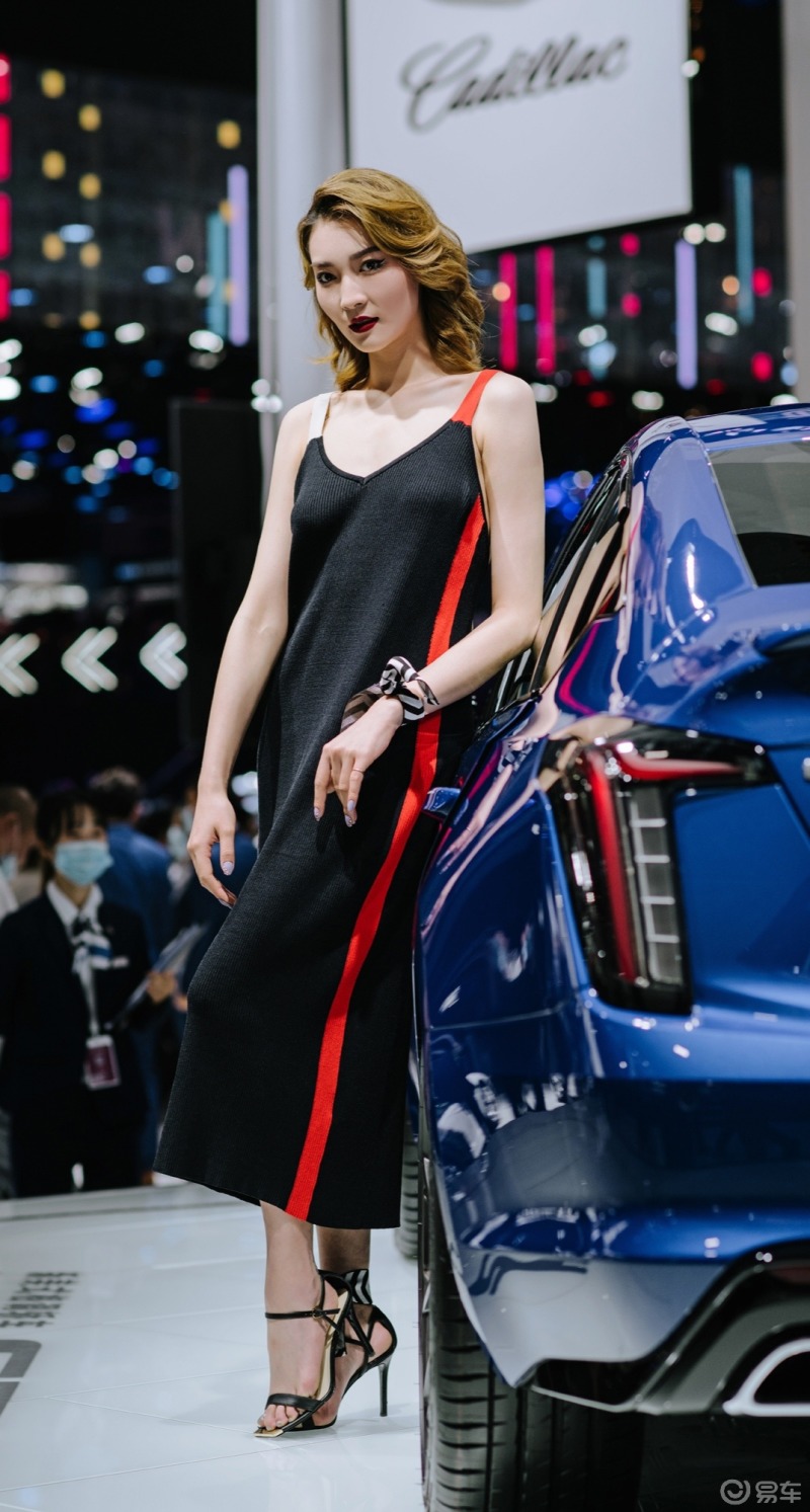 车盲鉴定器#美女与豪车,豪车配美女