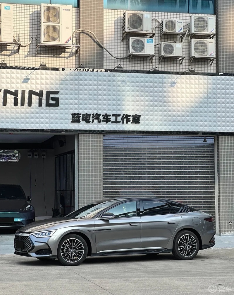 比亚迪汉 液态金属银
