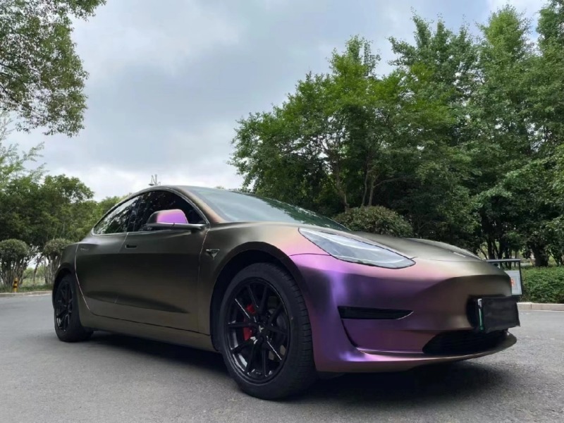 当前位置:>易车>社区>model3社区>model3改色亚面钻石酱紫拼锦绣灰>