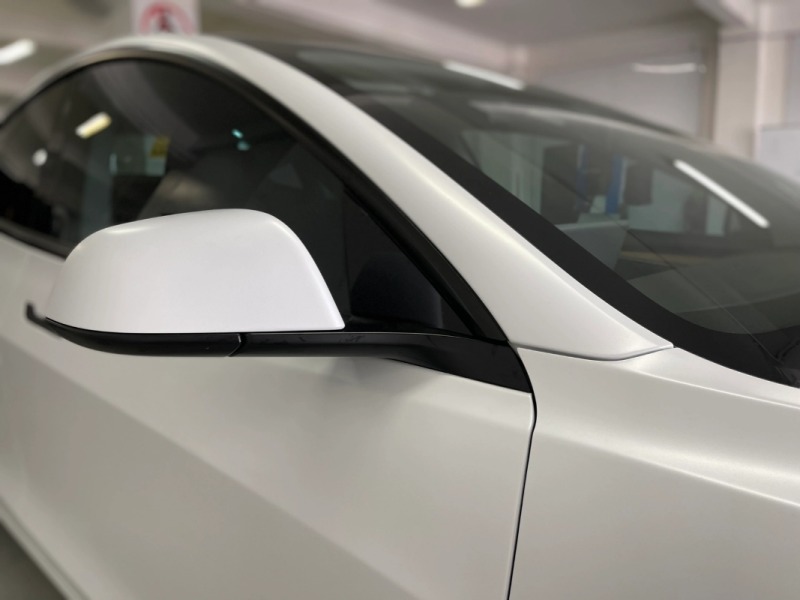 model 3改色哑光珍珠白90