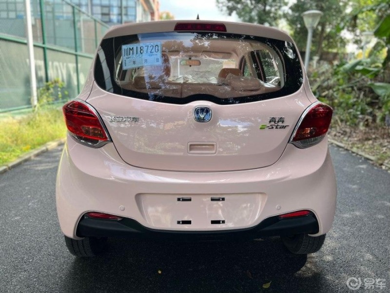 女神车95长安奔奔e-star国民版多彩款