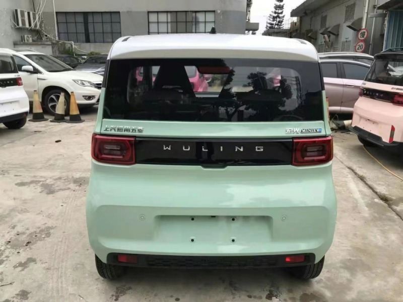 五菱宏光mini ev   牛油果绿
