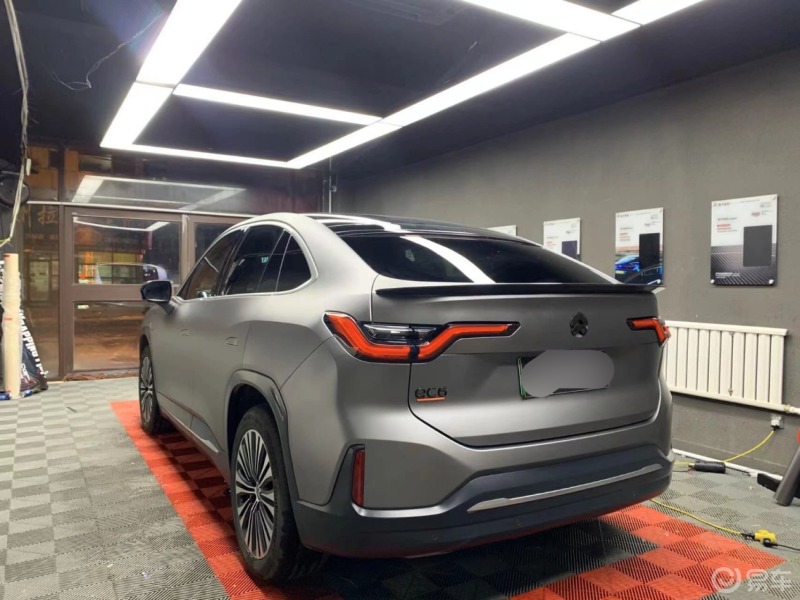 蔚来ec6改色超哑金属灰