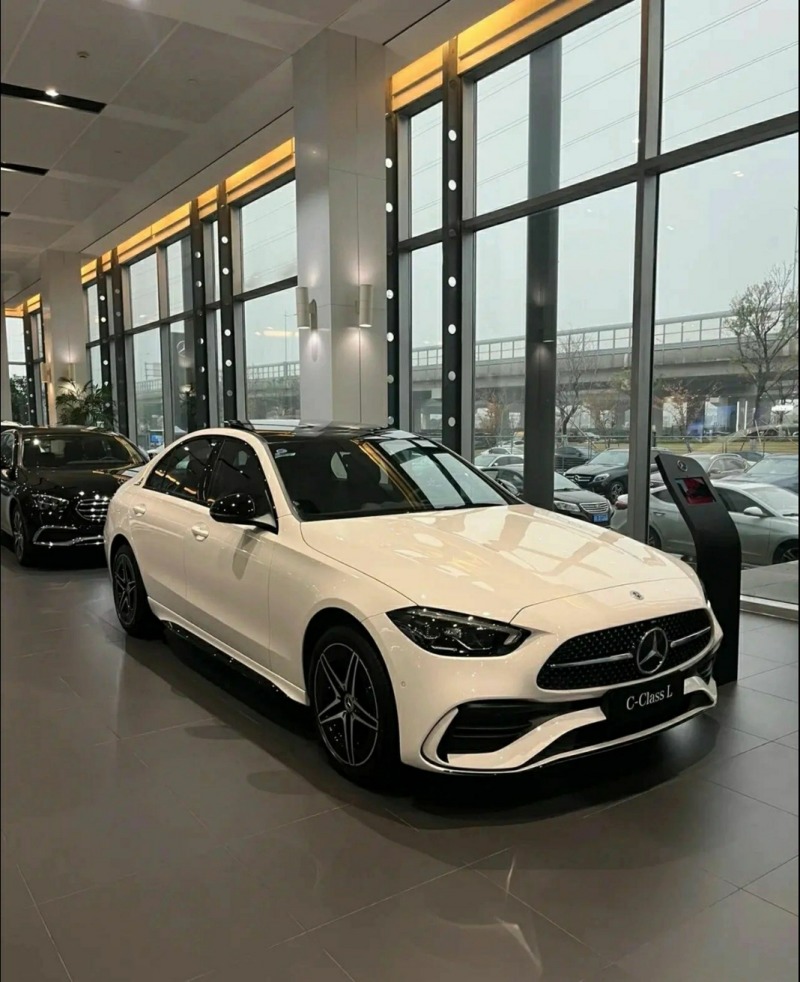 23款奔驰c级260l比较有运动感