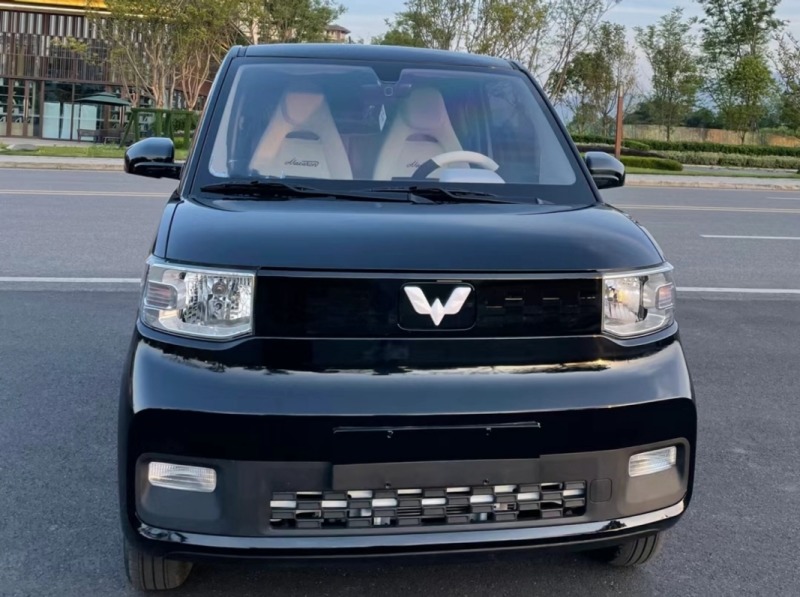 五菱宏光mini ev   亮黑