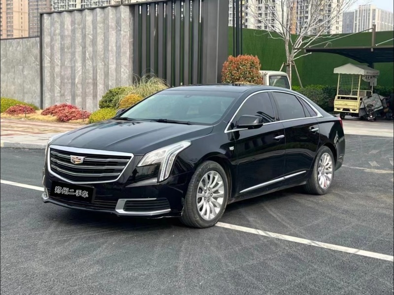 18年凯迪拉克xts,2.0t精英型,b